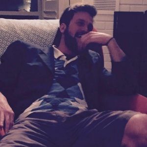 Meet your Posher, Charles